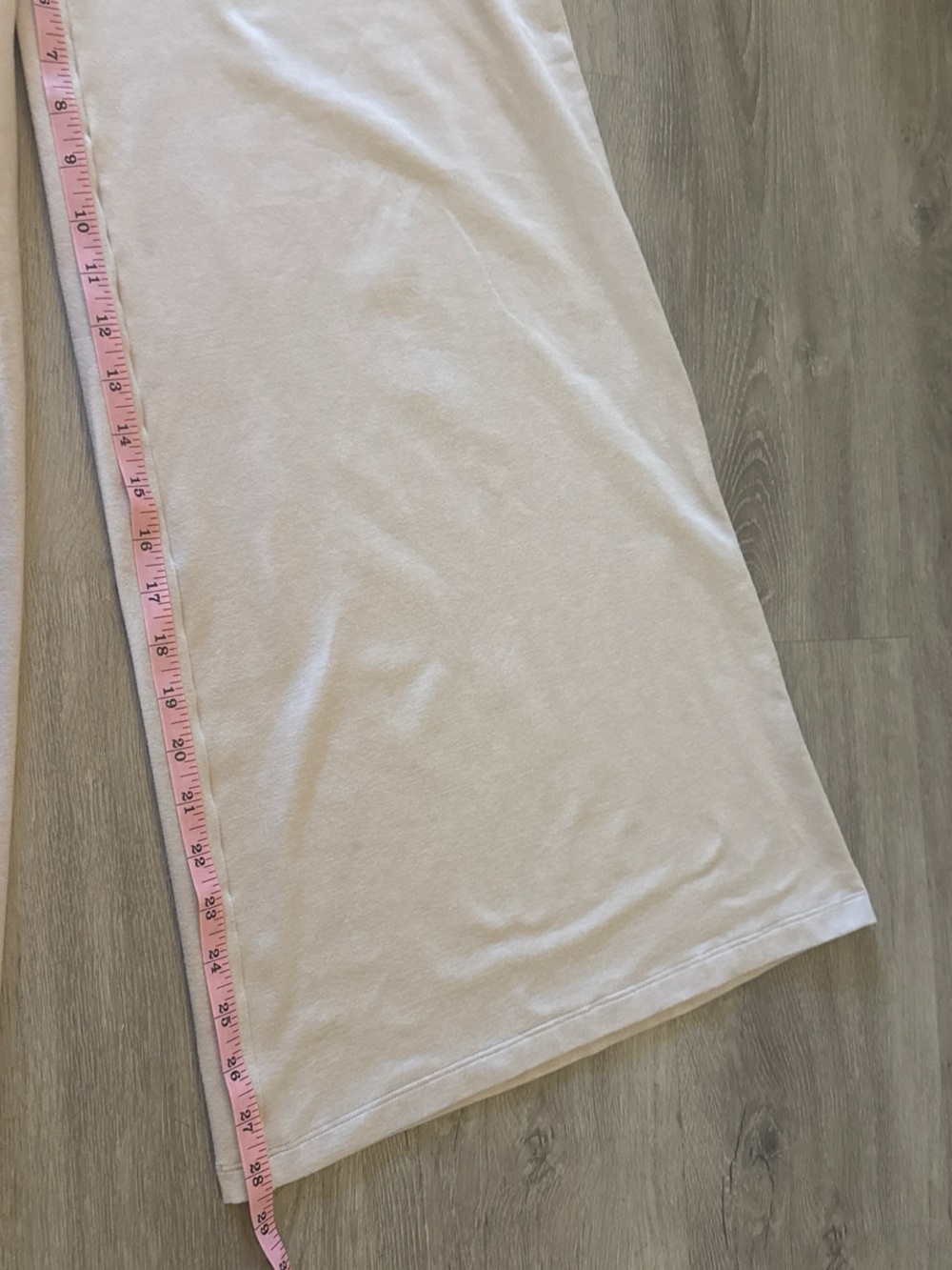 Vuori Halo Easy Wide-Leg Pants in Small Short length - Cream Ecru Heather - NWOT - Picture 5 of 8